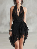 Mini Robe Noire en Dentelle avec Décolleté Halter et Volants