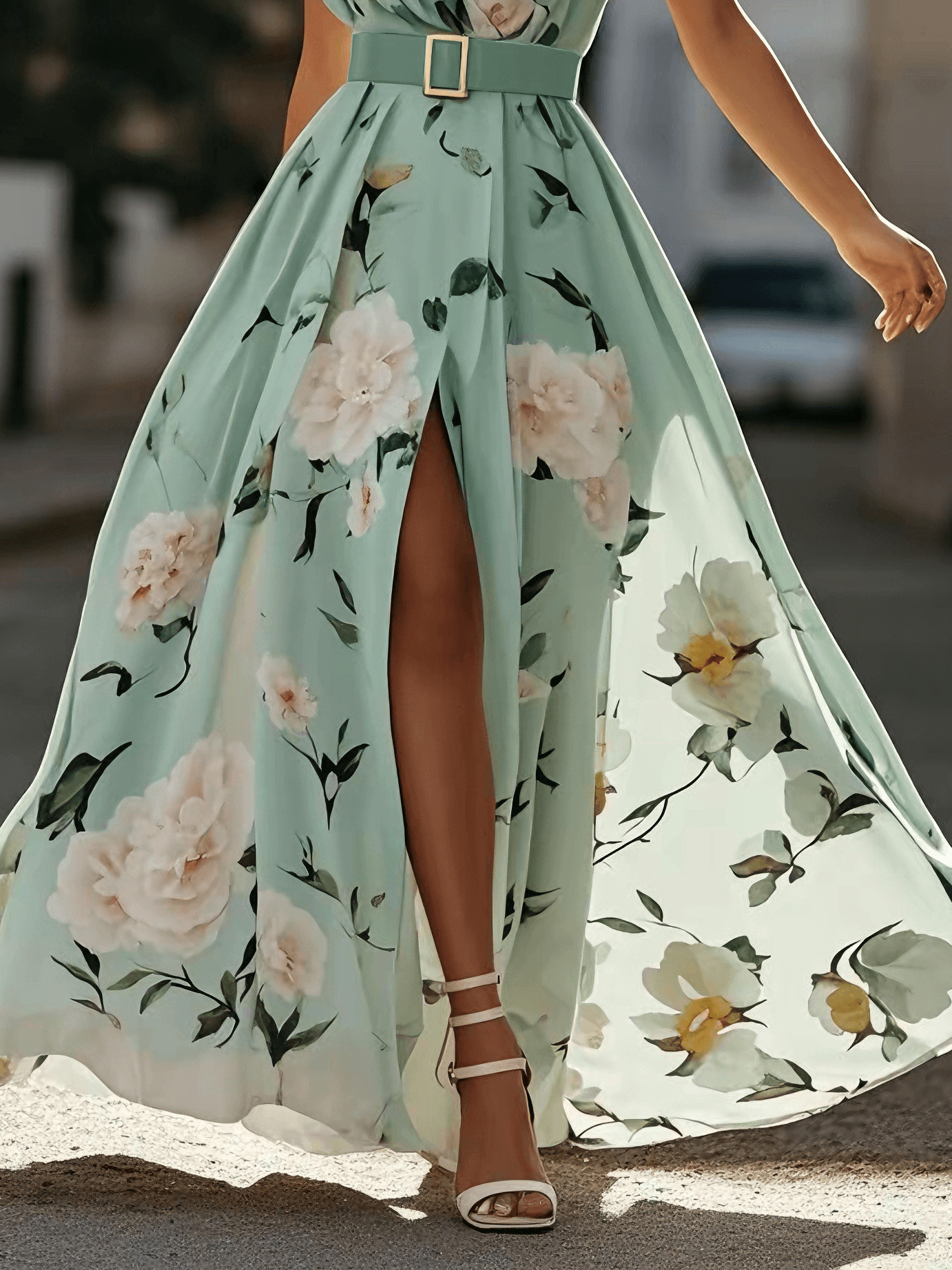 Julie | Robe maxi en chiffon vert à fleurs