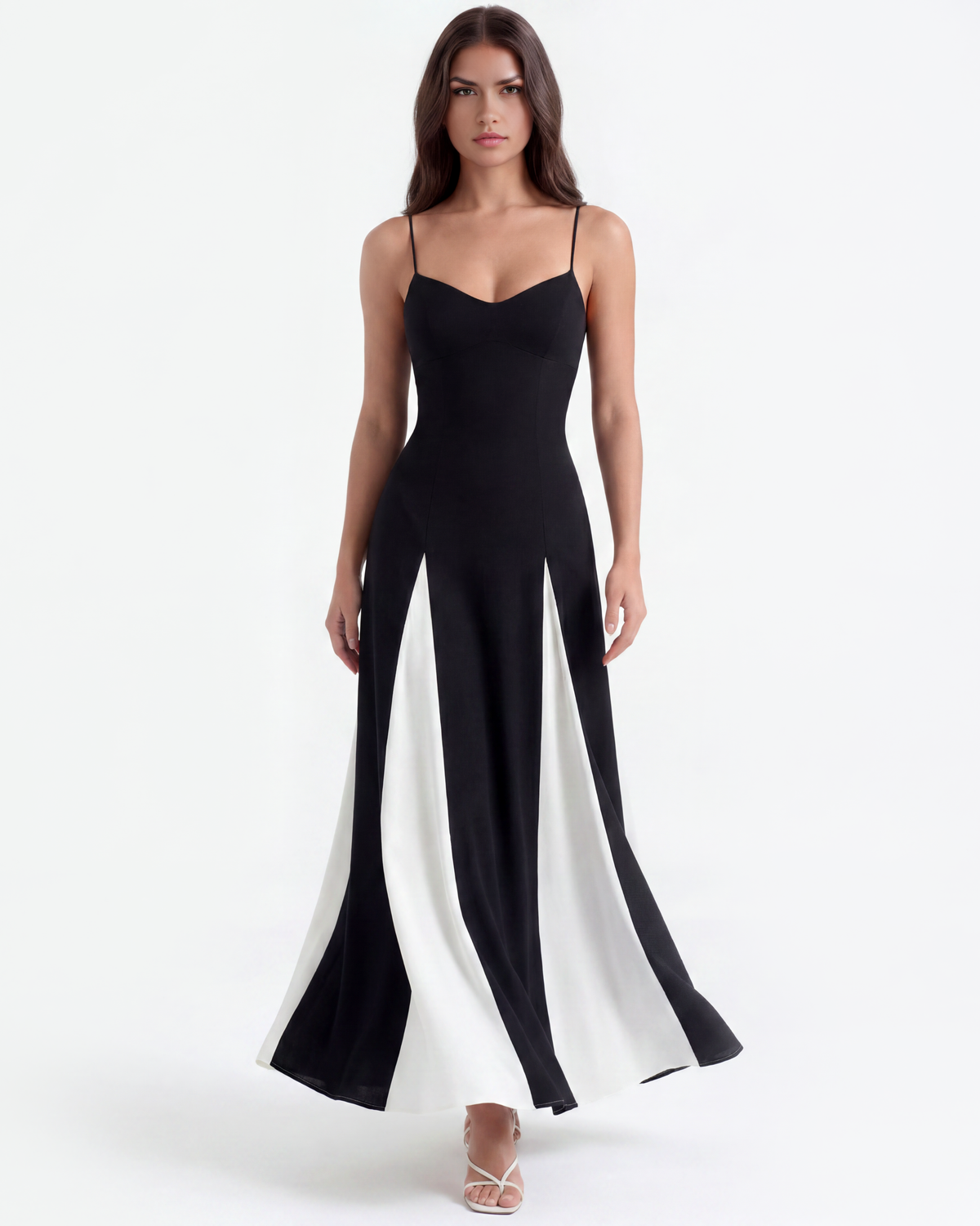 Robe longue à fines bretelles avec empiècements contrastants