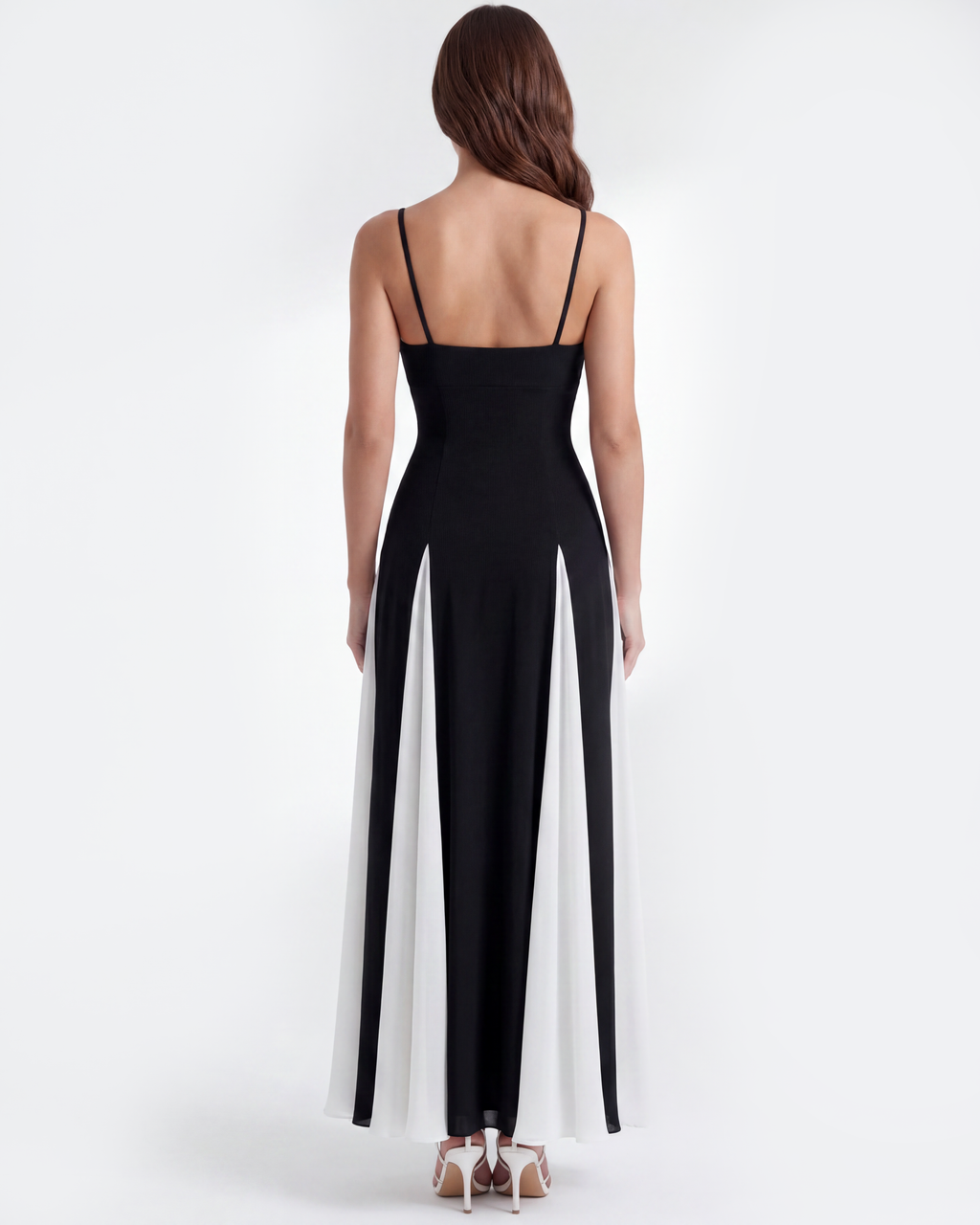 Robe longue à fines bretelles avec empiècements contrastants