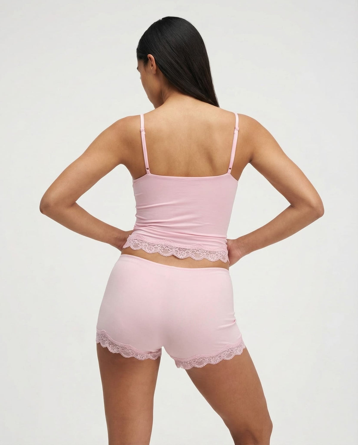 Ensemble de lingerie doux en dentelle