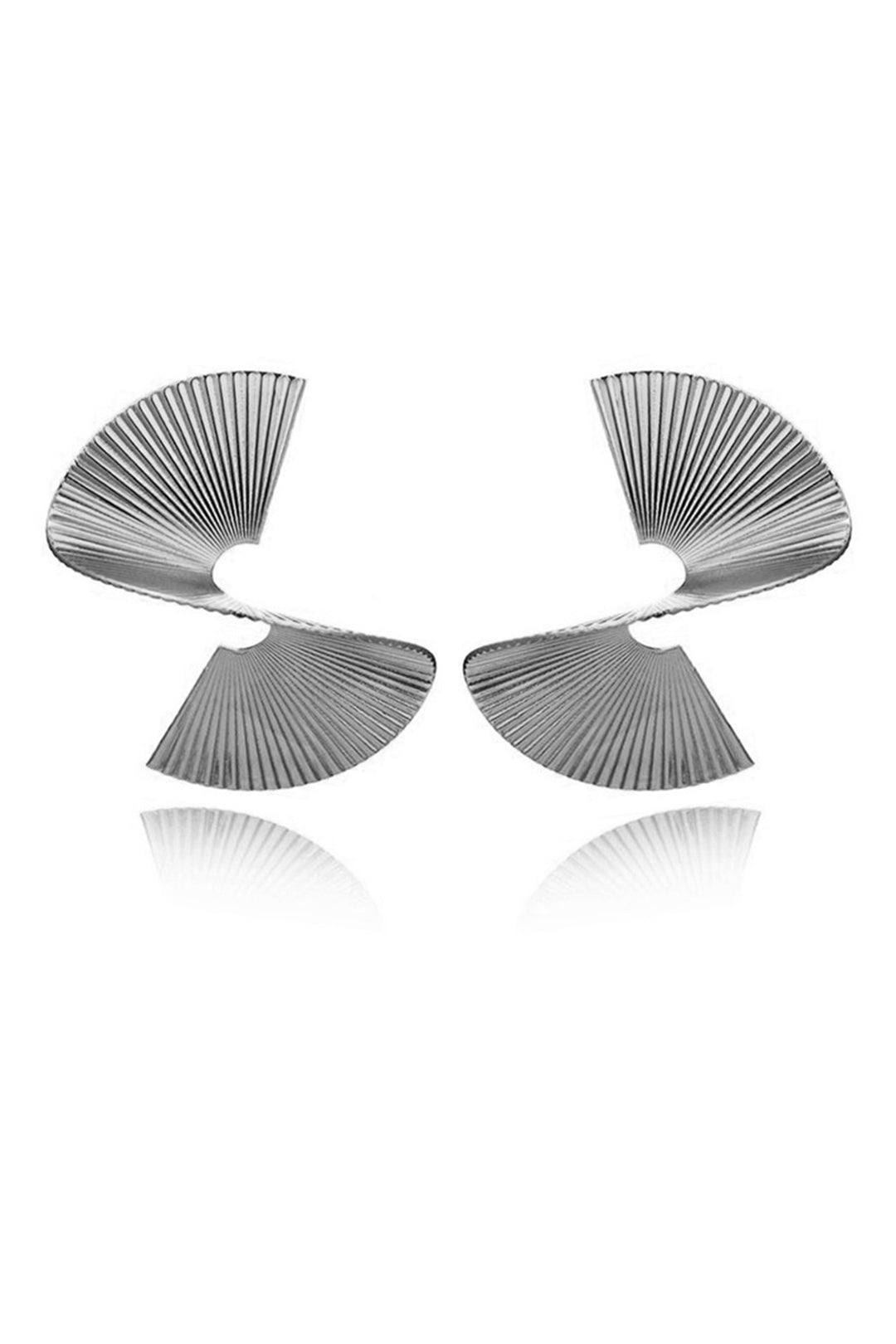 Boucles d’oreilles en métal plissé