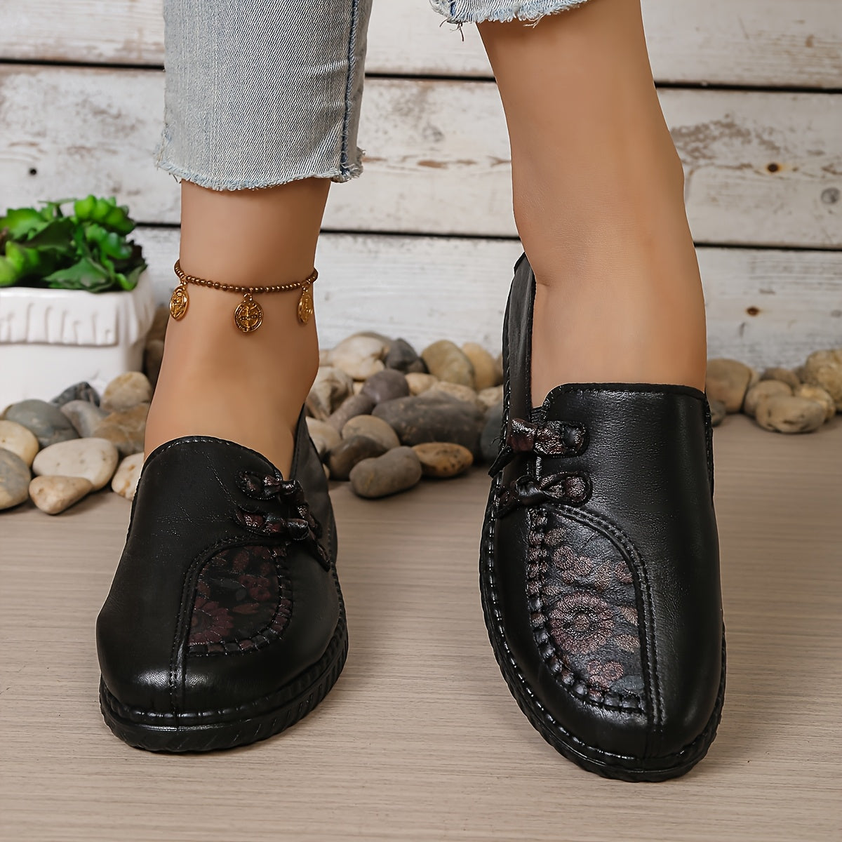 Carmen™ | Mocassins confort en cuir à broderie florale