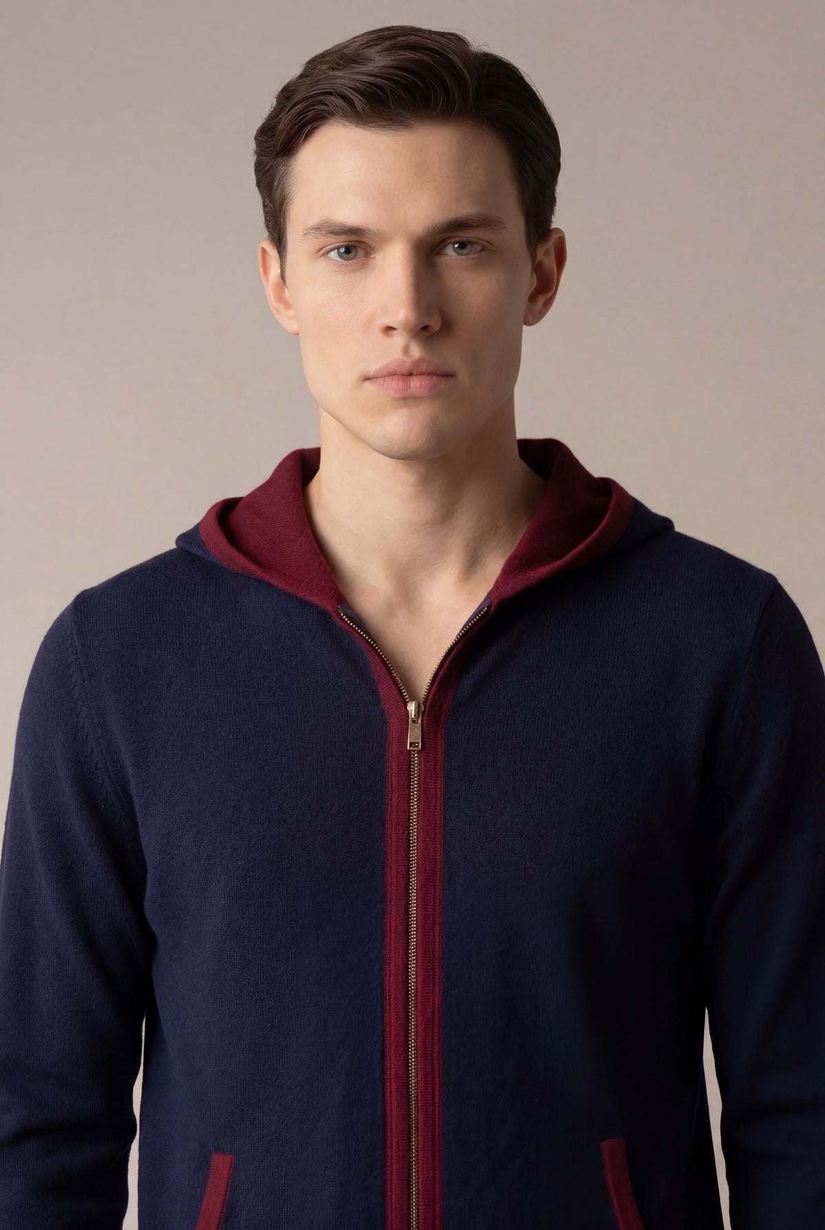 Sweat à capuche Santoni en maille extrafine bleu marine