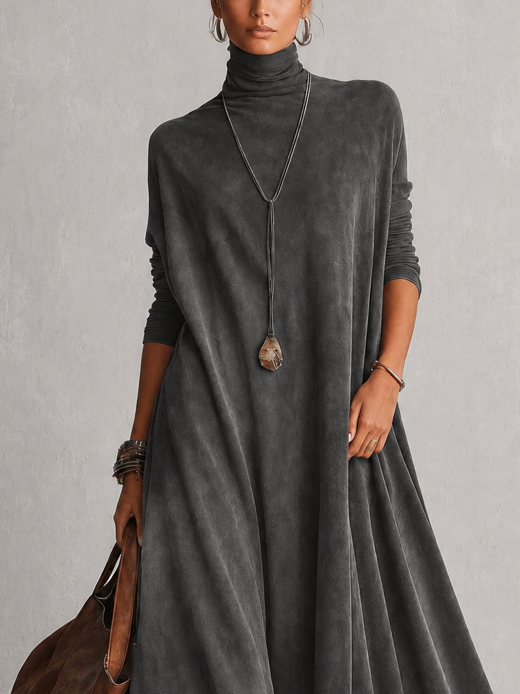 Vestido largo vintage marrón de efecto ante con mangas largas y bajo de encaje