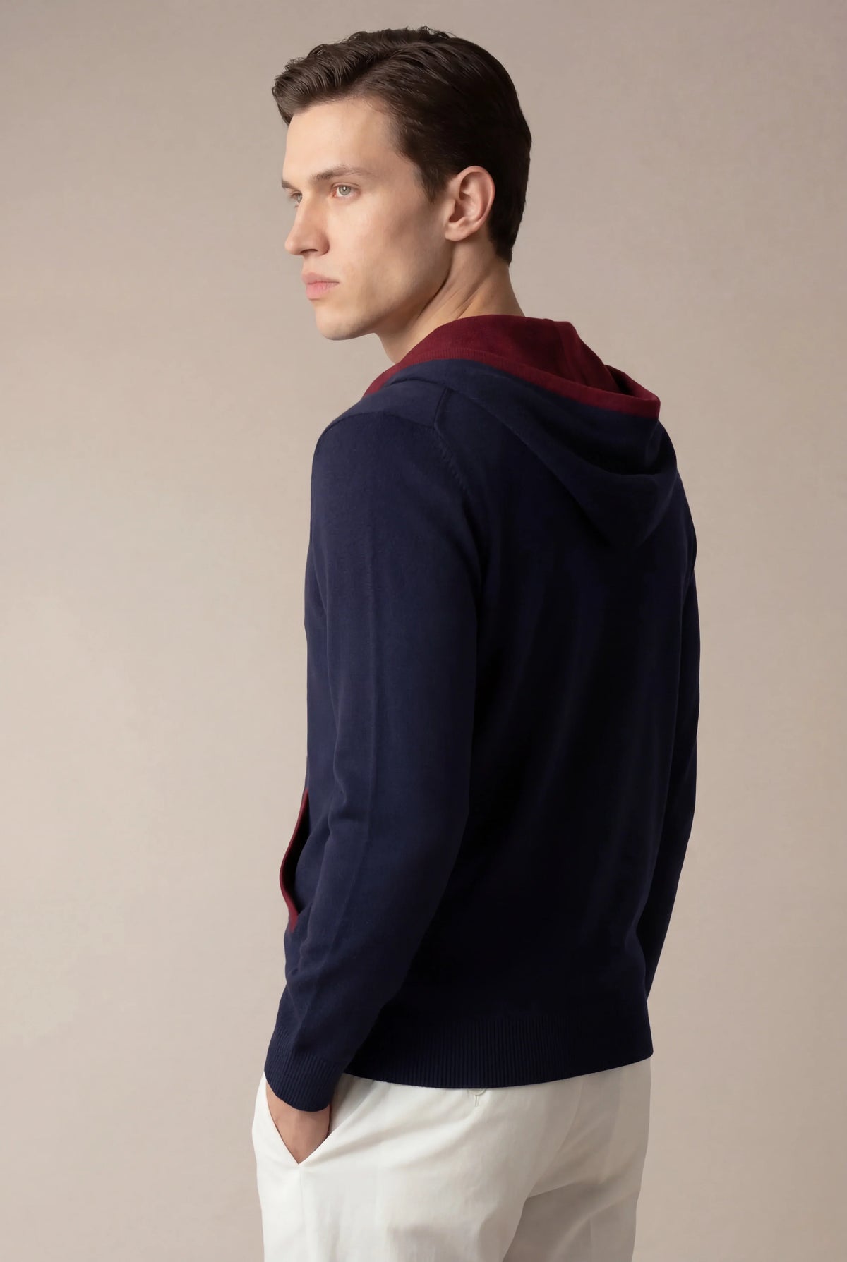 Sweat à capuche Santoni en maille extrafine bleu marine
