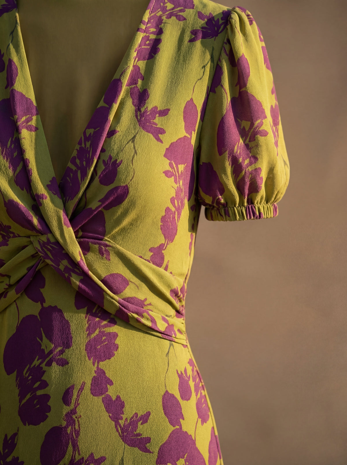 Robe longue maxi fleurie à tombé fluide