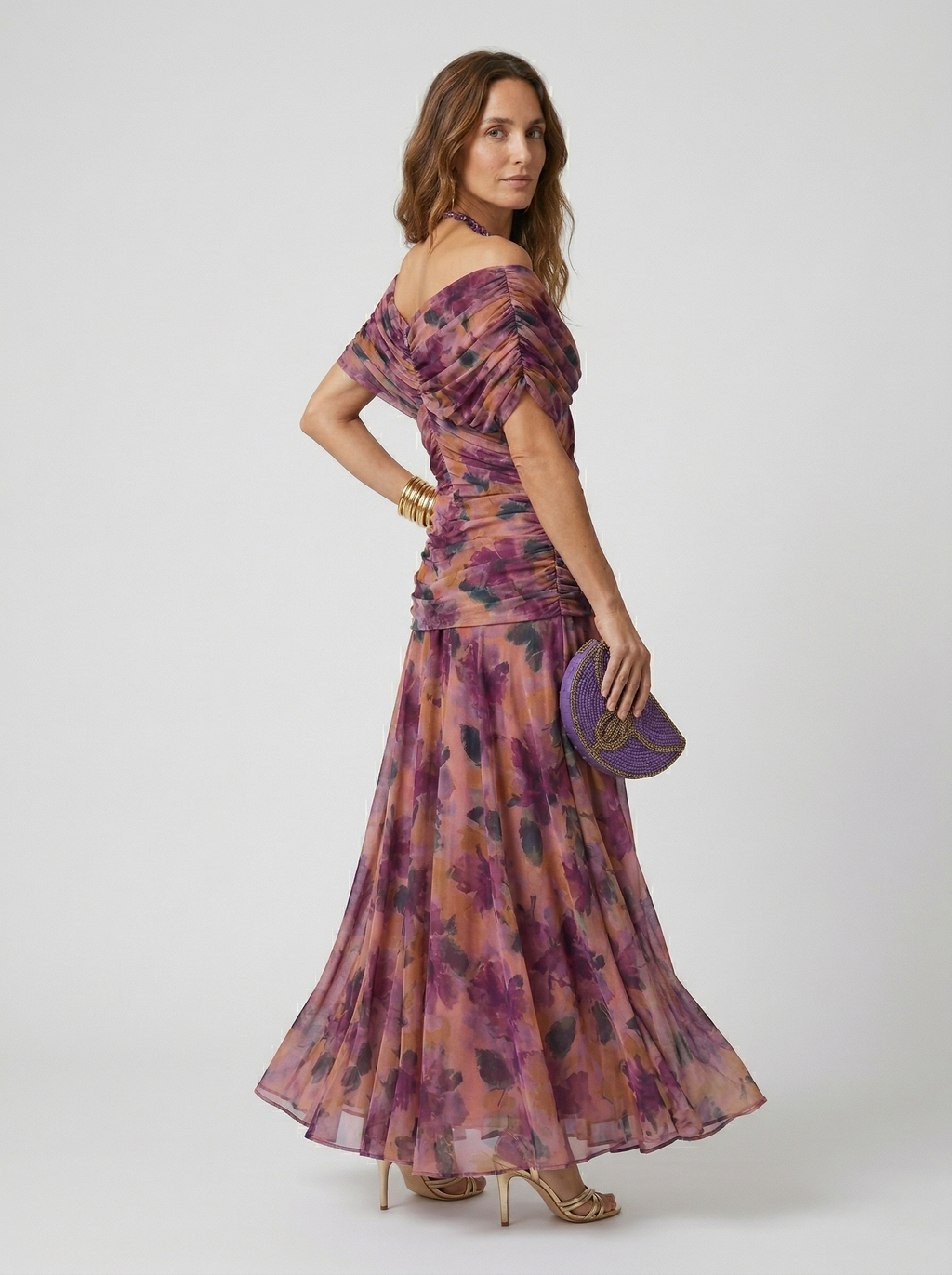 Robe longue à décolleté en V