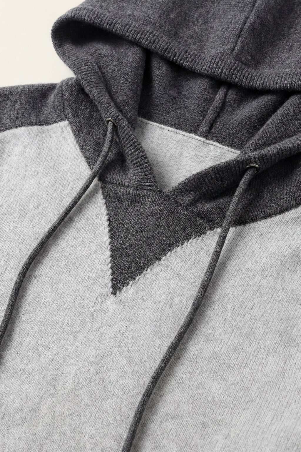 Conjunto de Firma Gris con Capucha