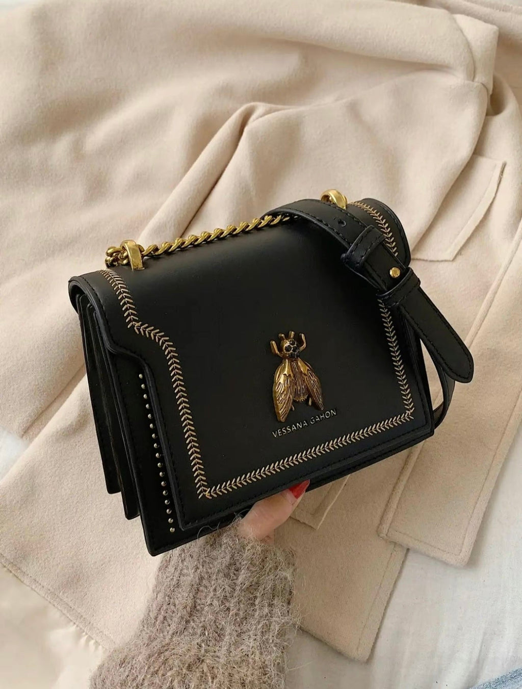 SAC KATÉLORIA CHAIN