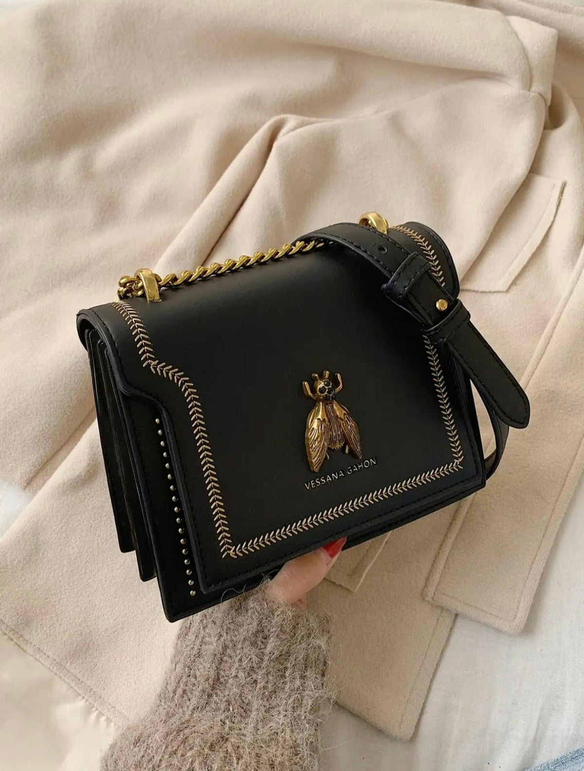 SAC KATÉLORIA CHAIN