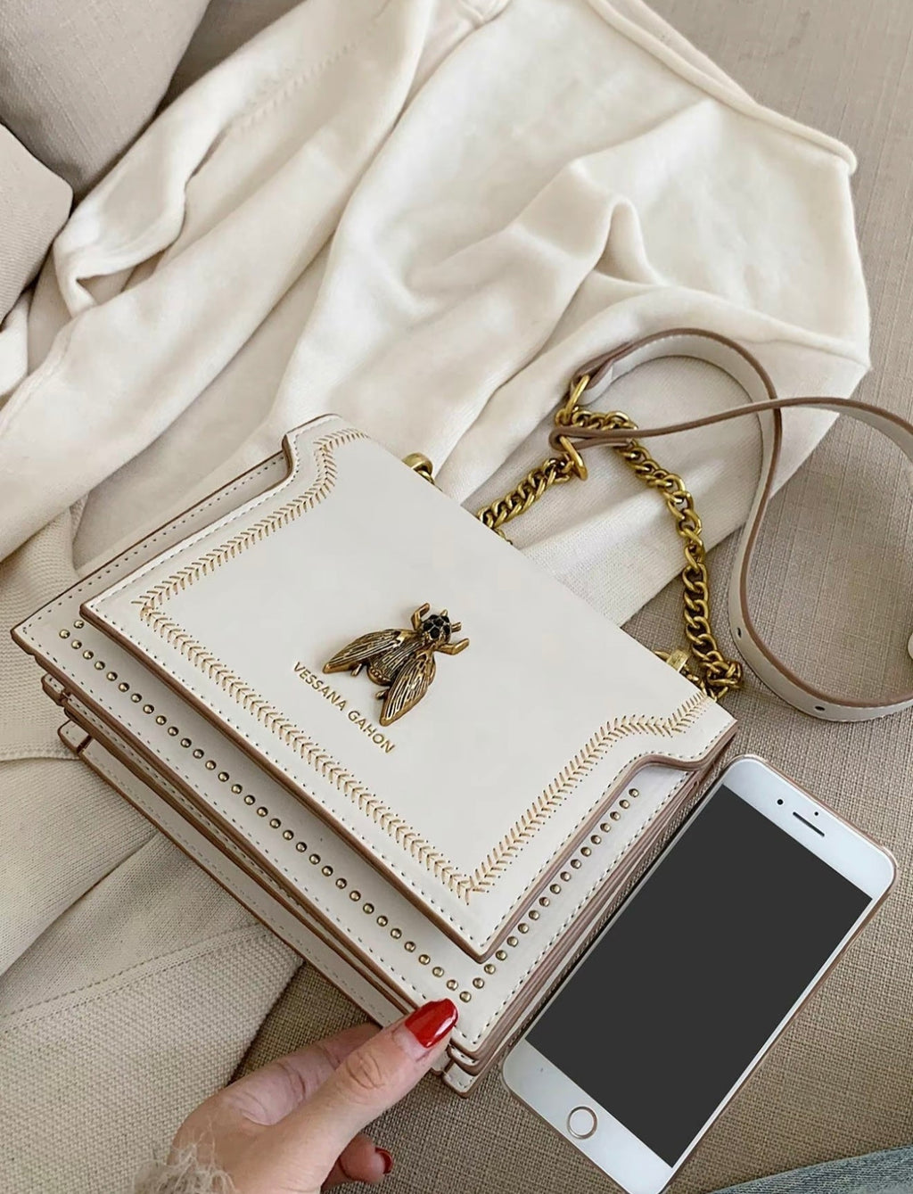 SAC KATÉLORIA CHAIN
