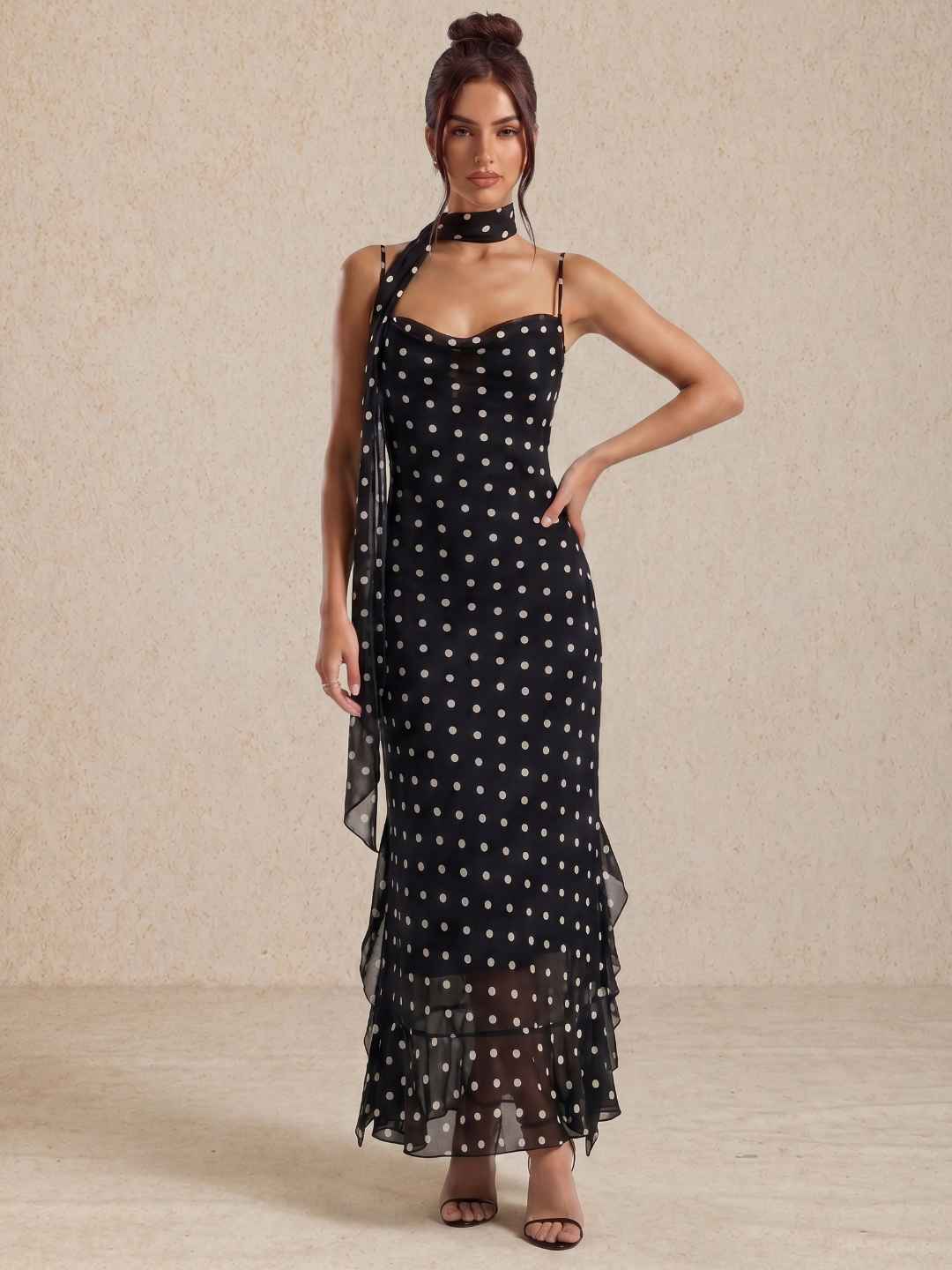 Robe midi à pois avec bretelles