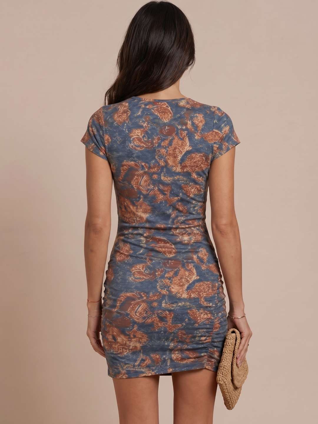 Robe mini avec détail froncé