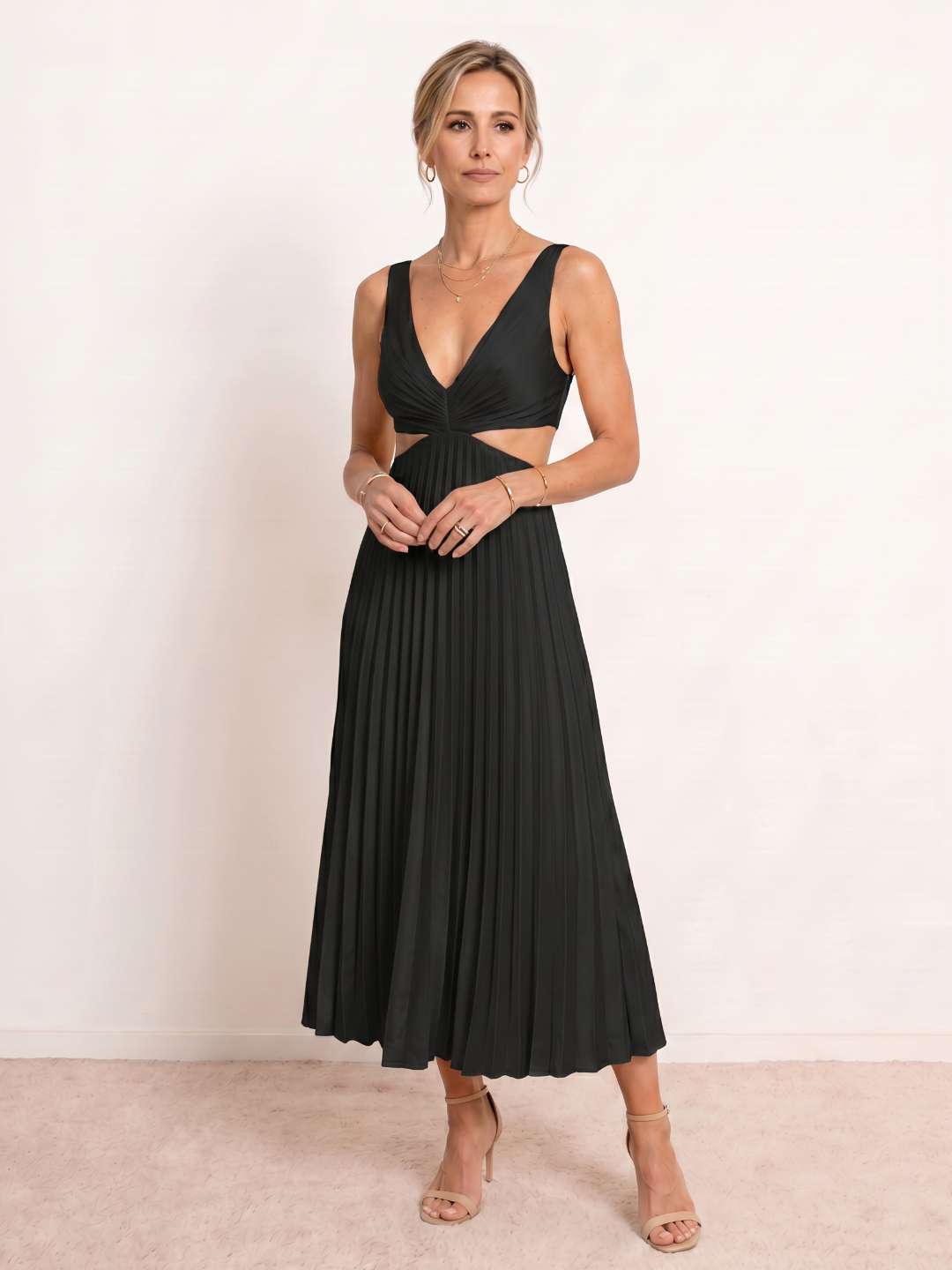 Robe midi plissée à décolleté en V