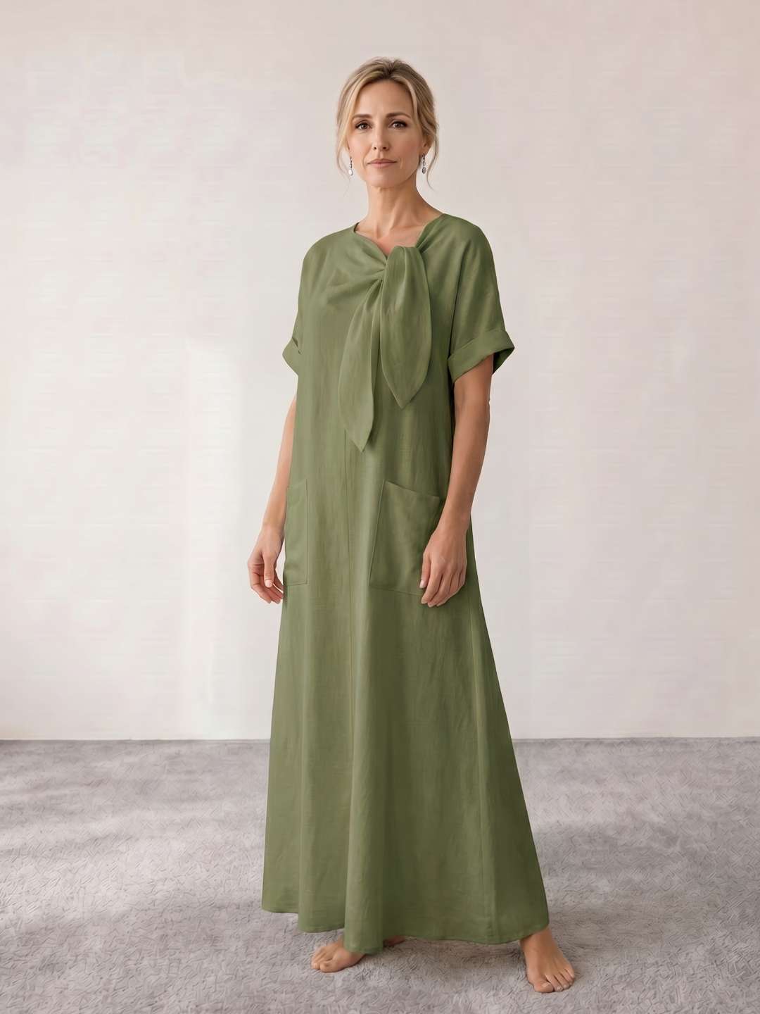 Robe midi fluide avec lien à nouer au cou