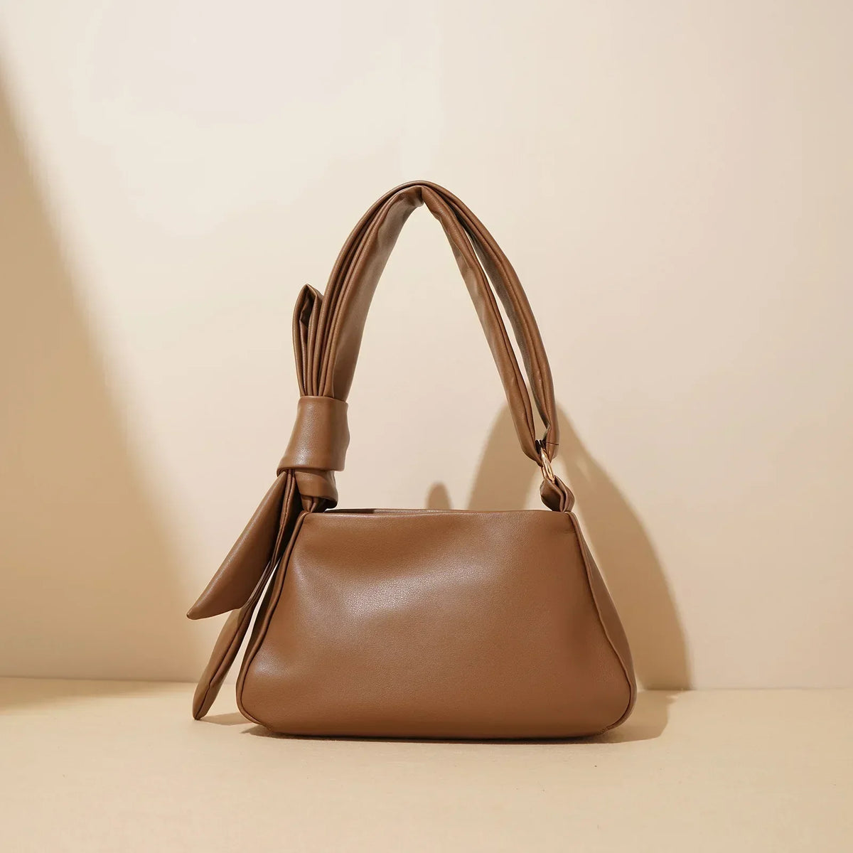 Sac bandoulière en cuir avec nœud Hilda