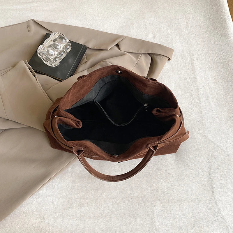 Women's Suede Tote Bag - Esmé