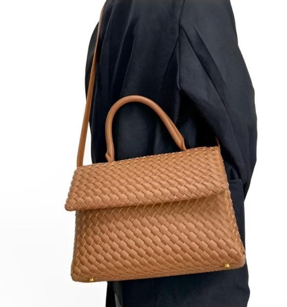 Sac tressé en cuir Débora