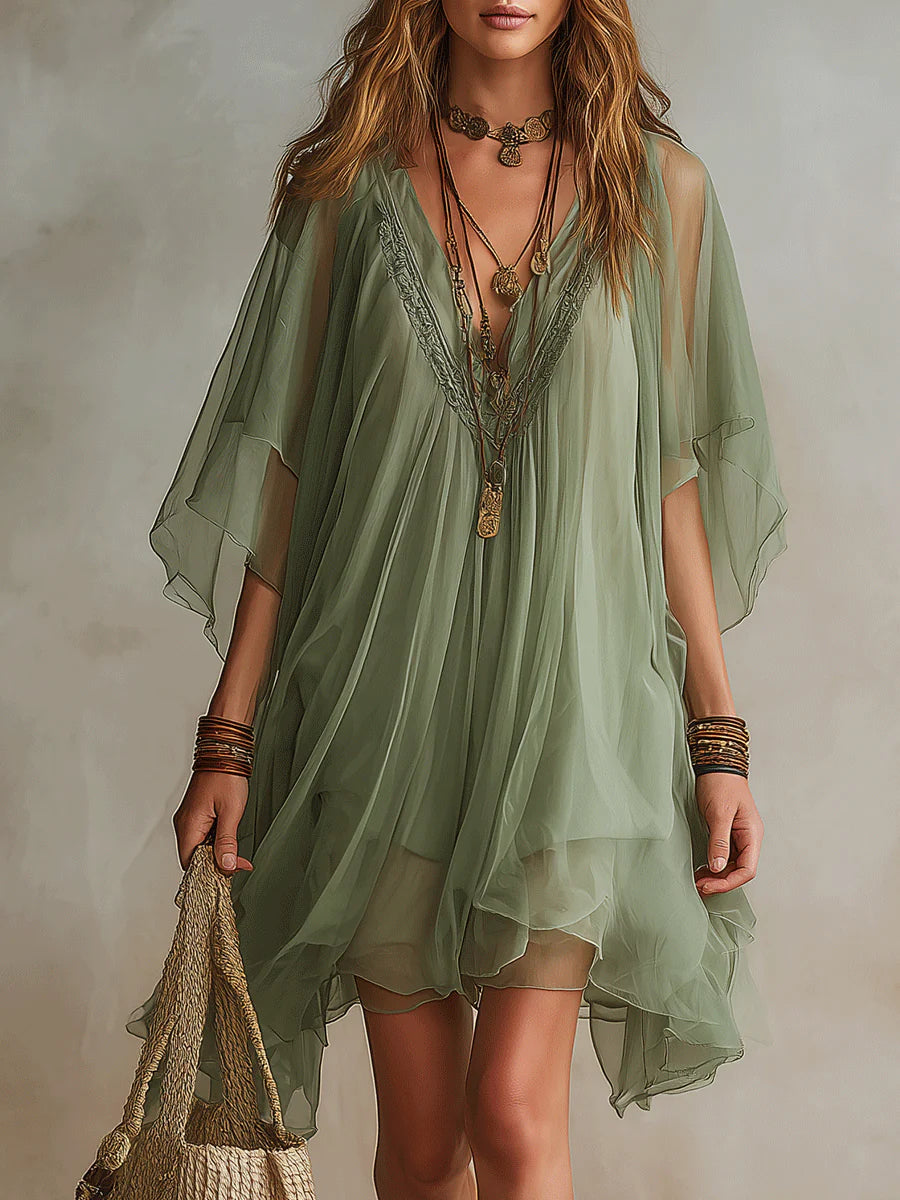 Mini Robe Verte Aérienne en Mousseline avec Décolleté en V