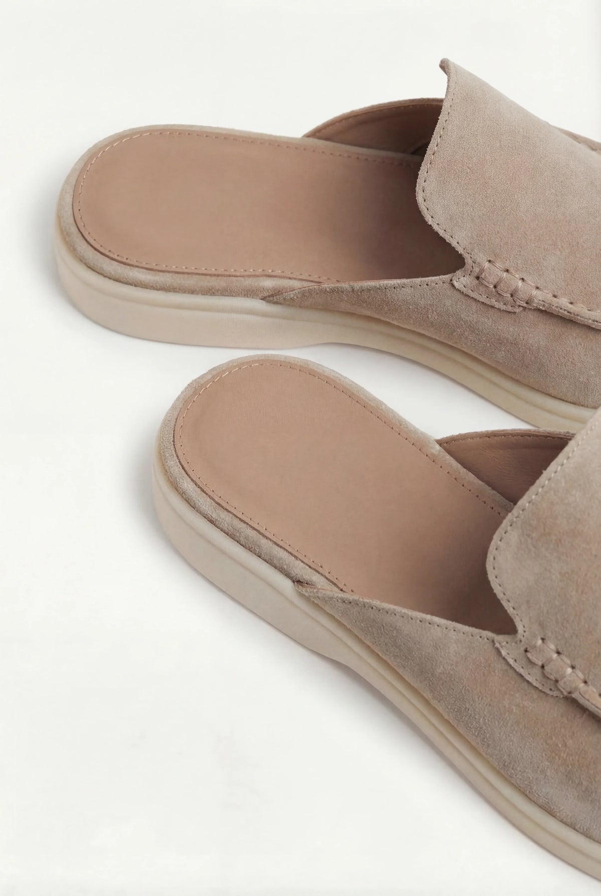Mocassin bateau en daim beige