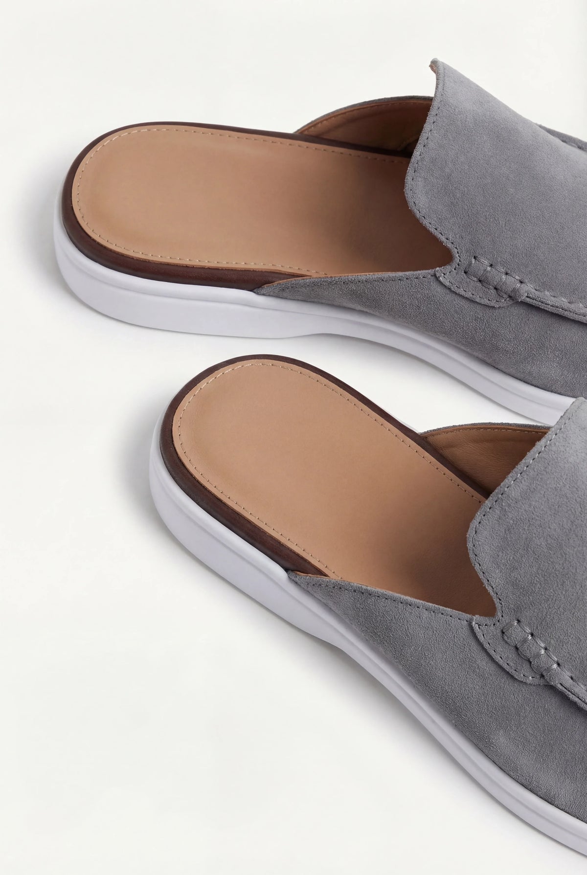 Mocassin en daim gris