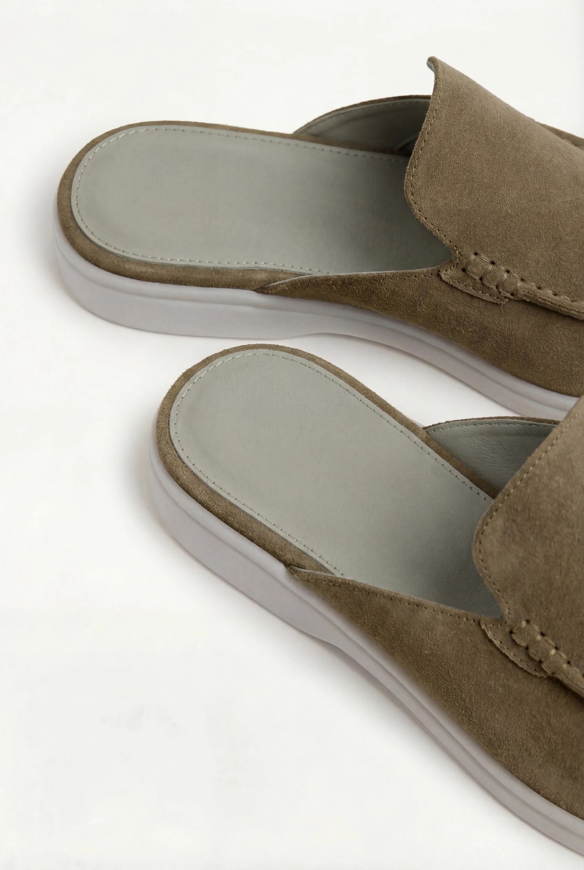 Mocassin en daim vert olive
