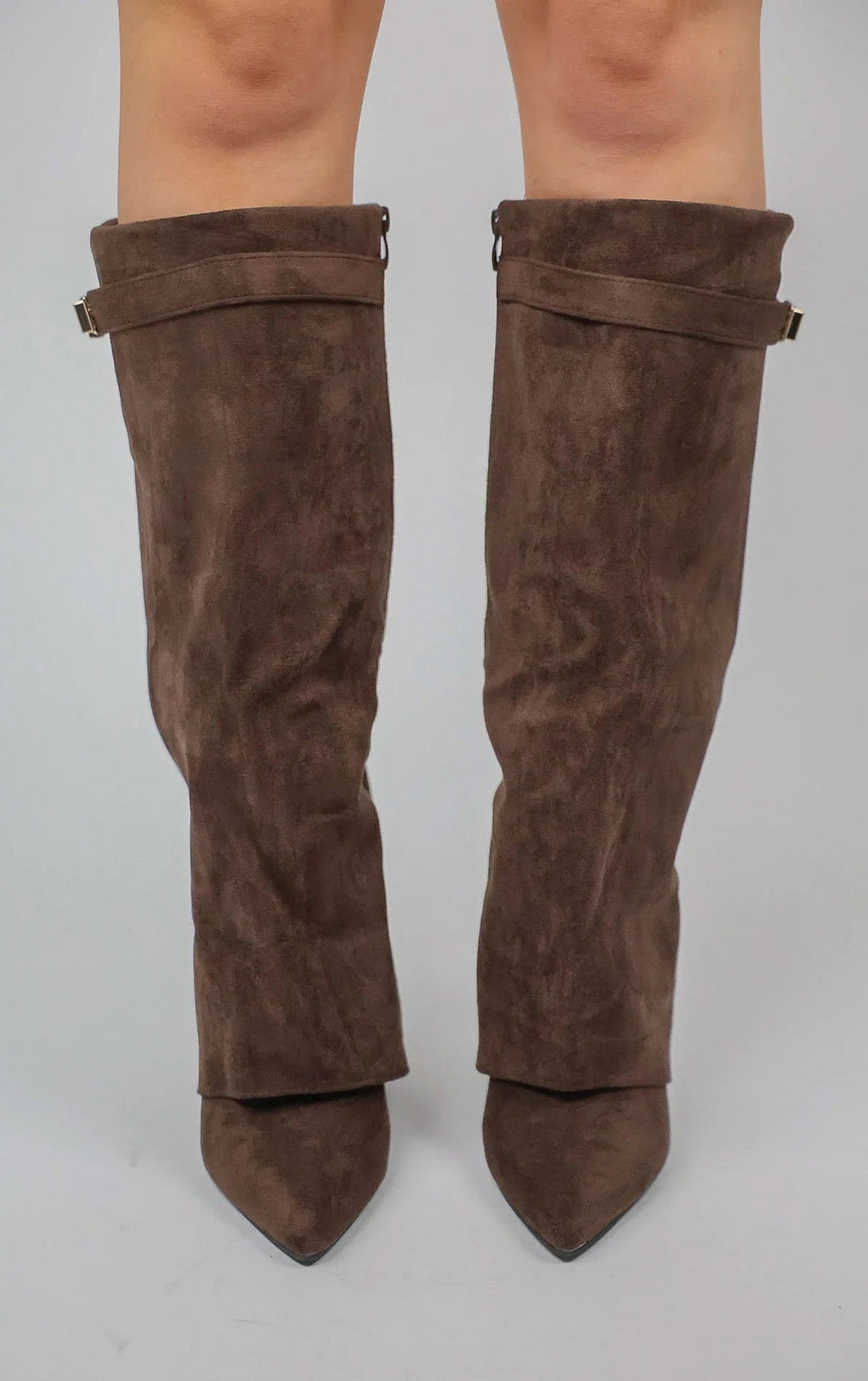Botas altas efecto ante elegantes