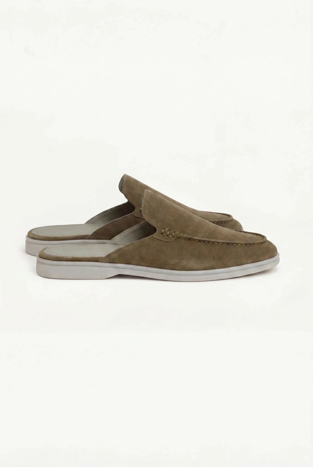 Mocassin Mule Yacht