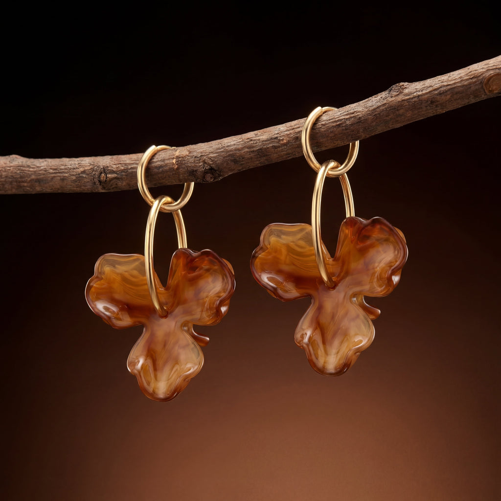 Boucles d’oreilles pendantes à motif floral