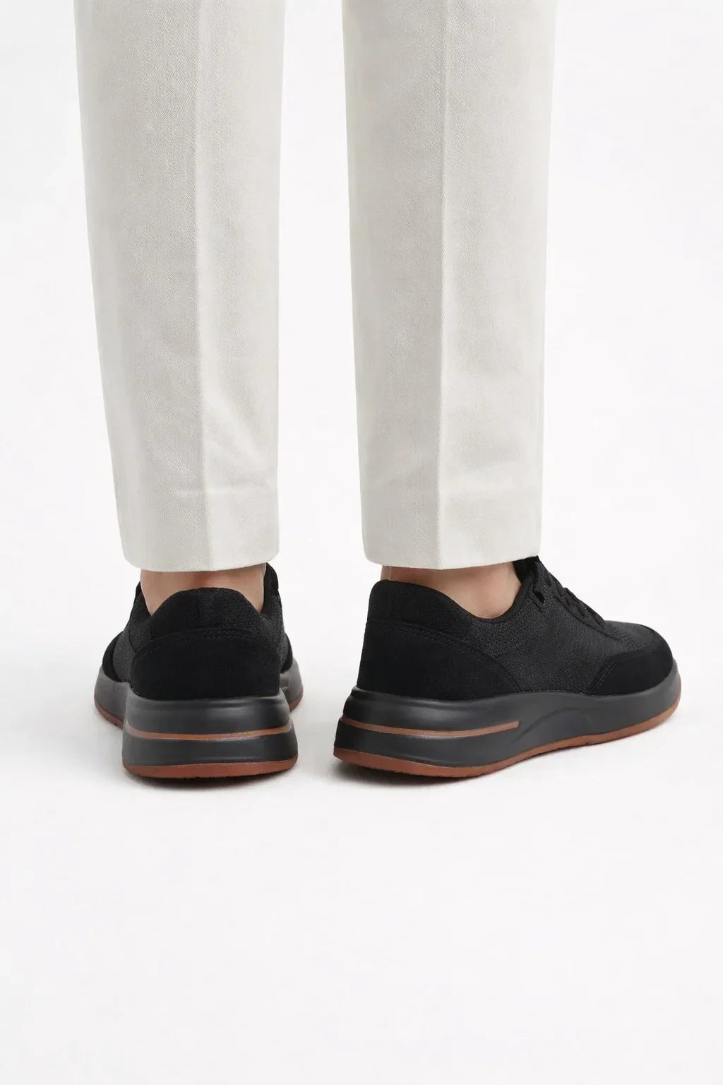 Baskets City noires