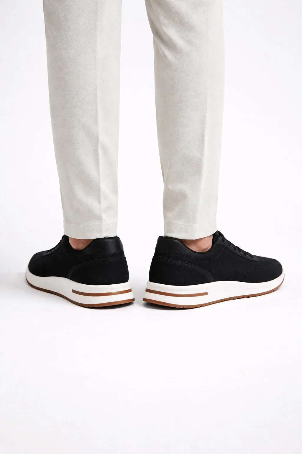 Baskets City noires