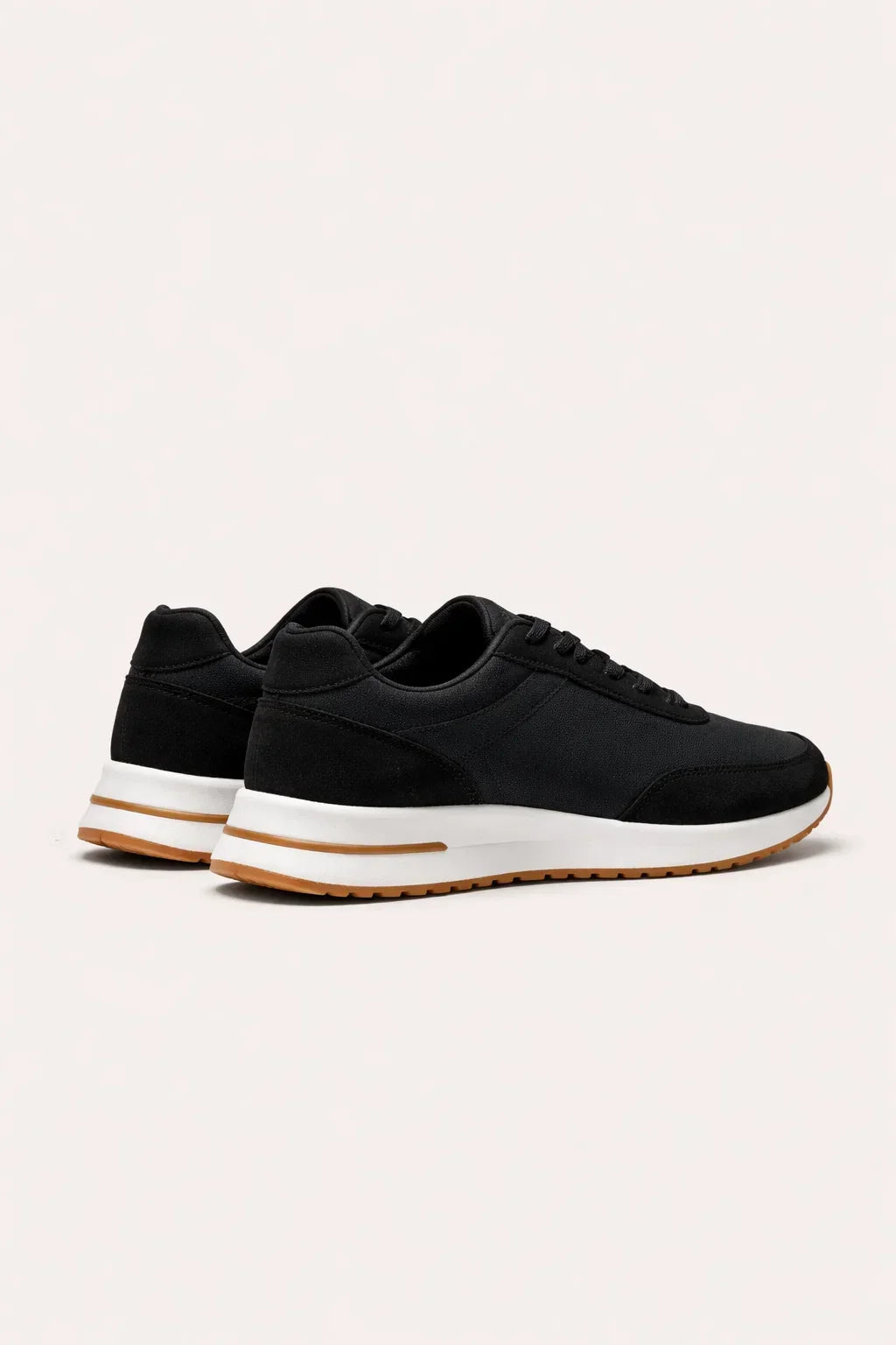 Sneaker noir